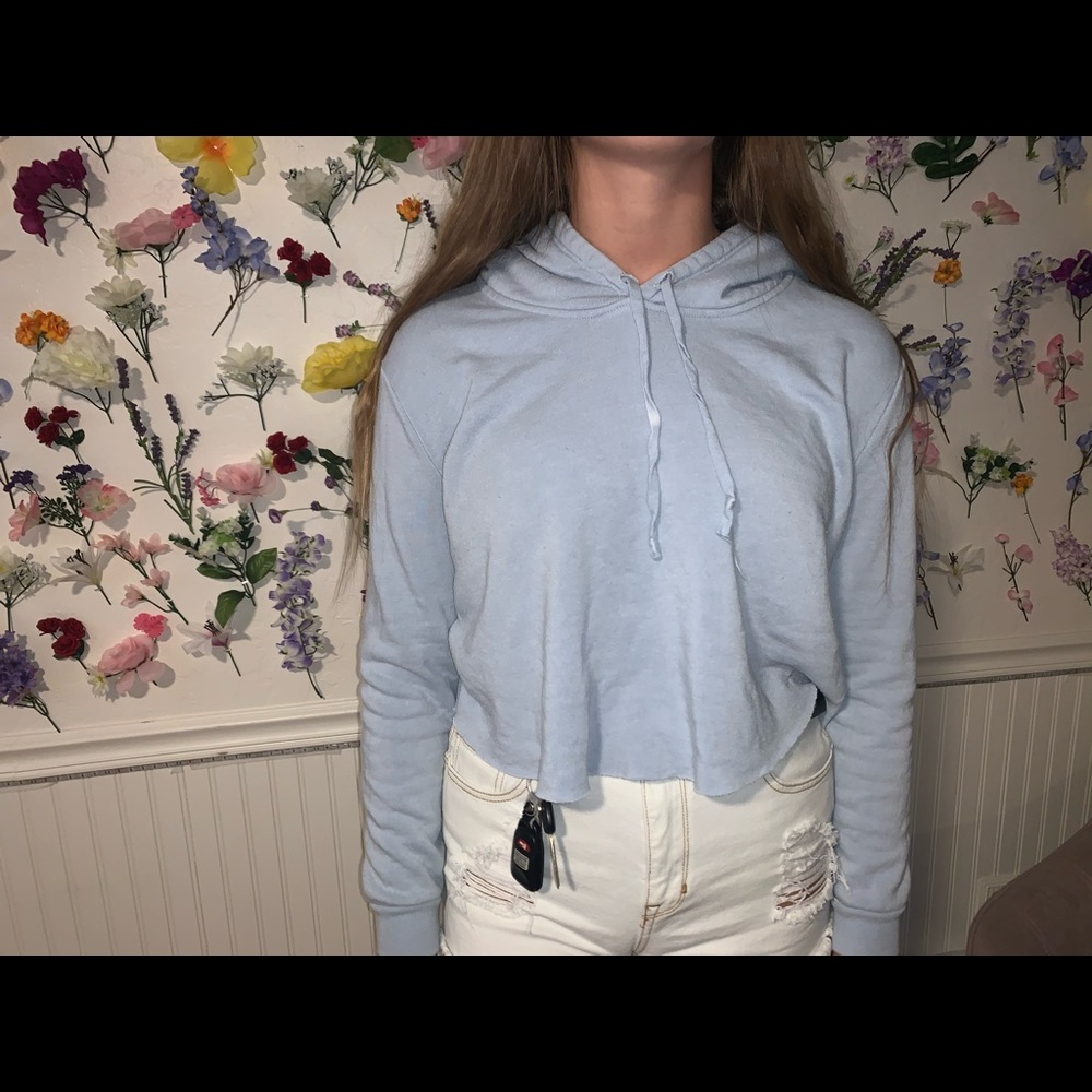 Cropped hoodie